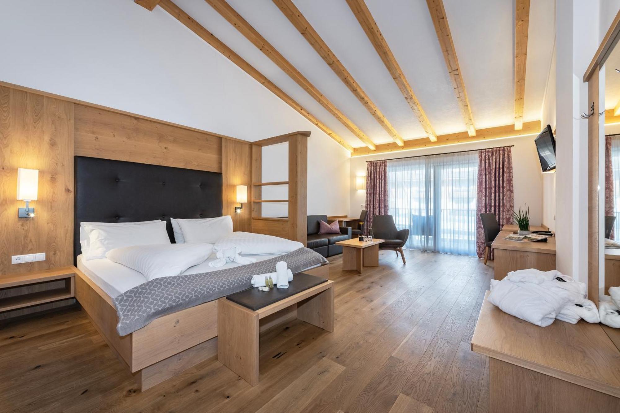 Hotel Langhof Natz-Schabs Dış mekan fotoğraf